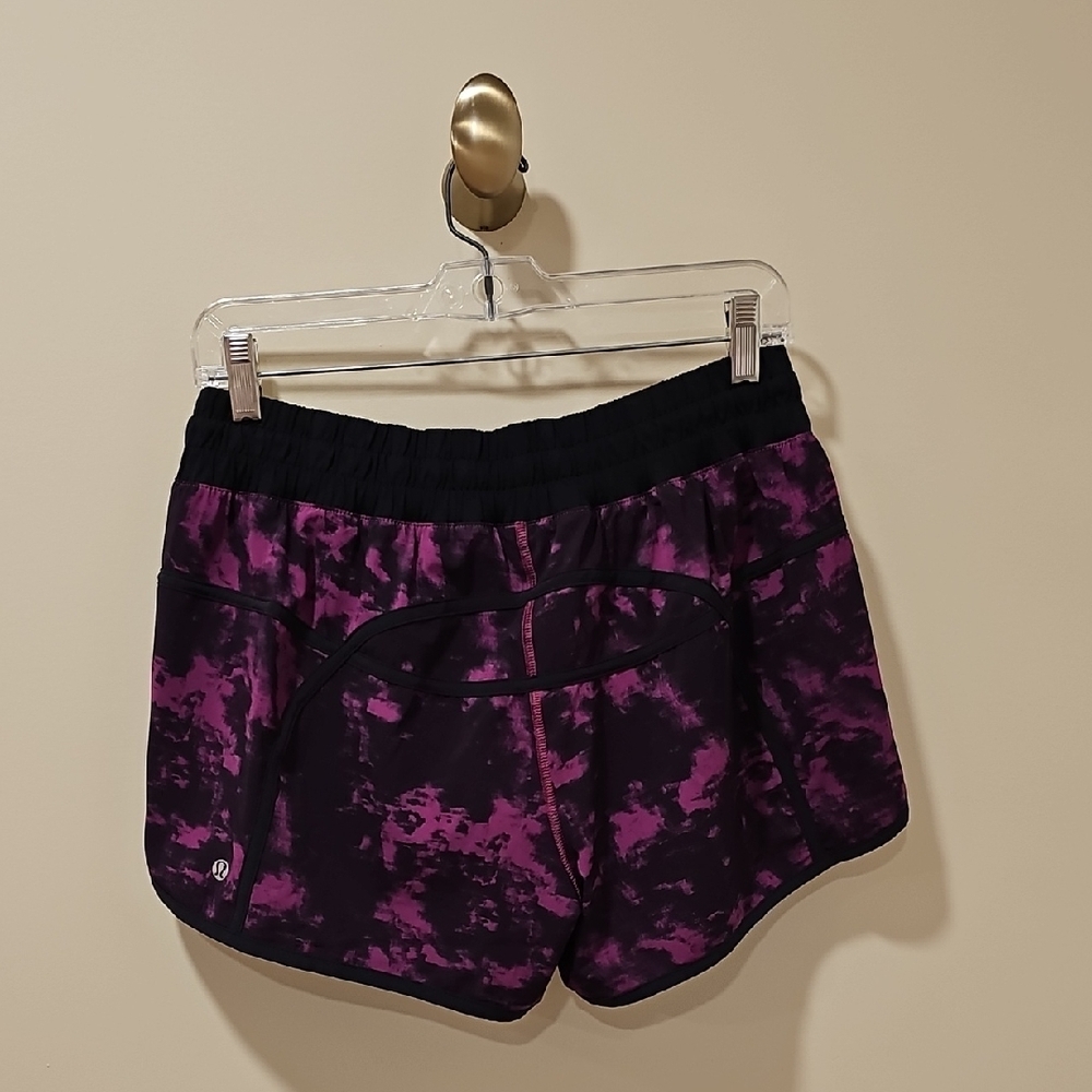 Lululemon Tracker Short III in the Breezie Regal Plum Black print; EUC; Size 12 - Picture 11 of 11